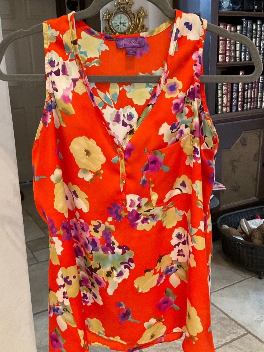 Hale Bob Red Sleeveless Blouse Size Small Floral Top Tank Polyester